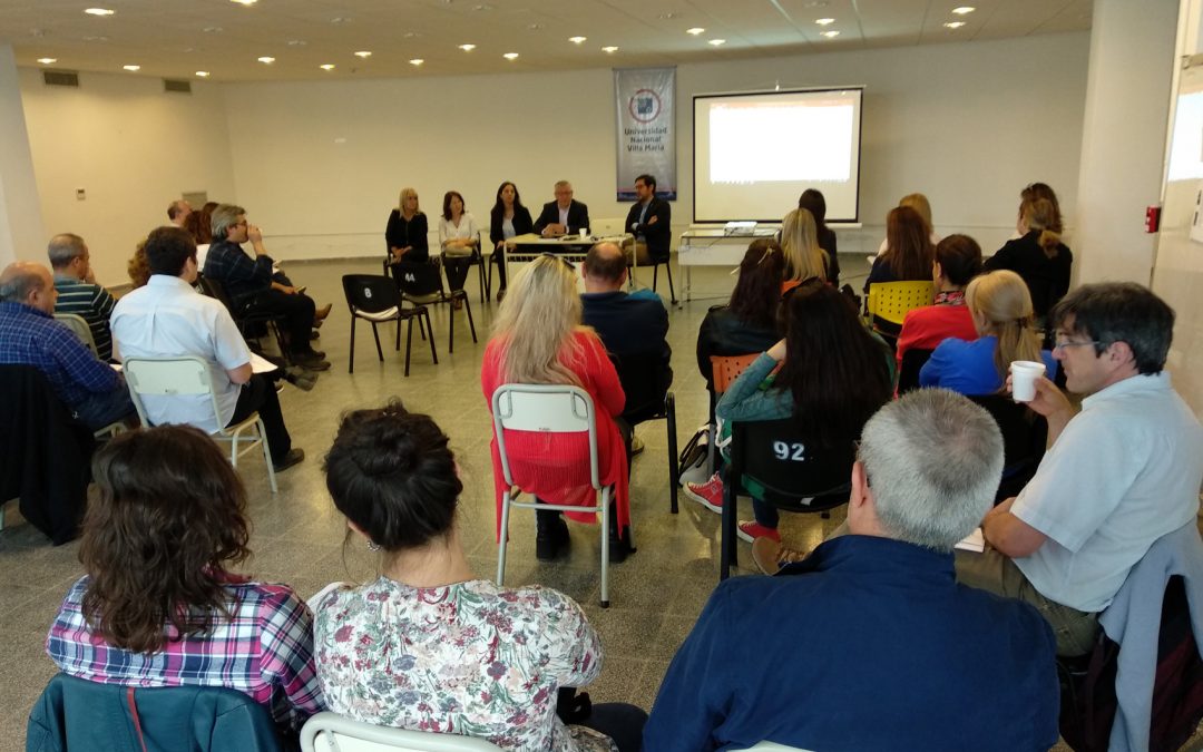 Académica realizó una jornada con docentes y coordinadores