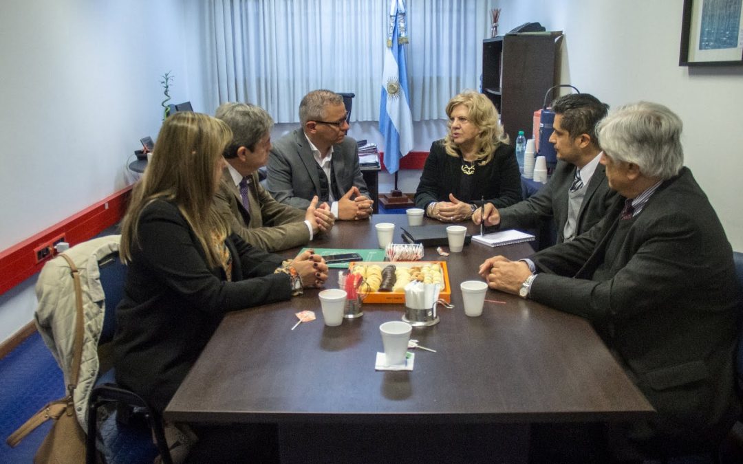 Comunicados en solidaridad con las y los profesionales de la salud