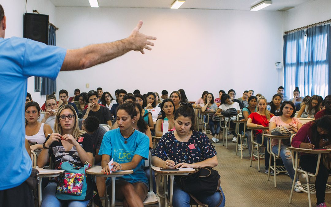 Dictarán tutorías para finalizar el secundario