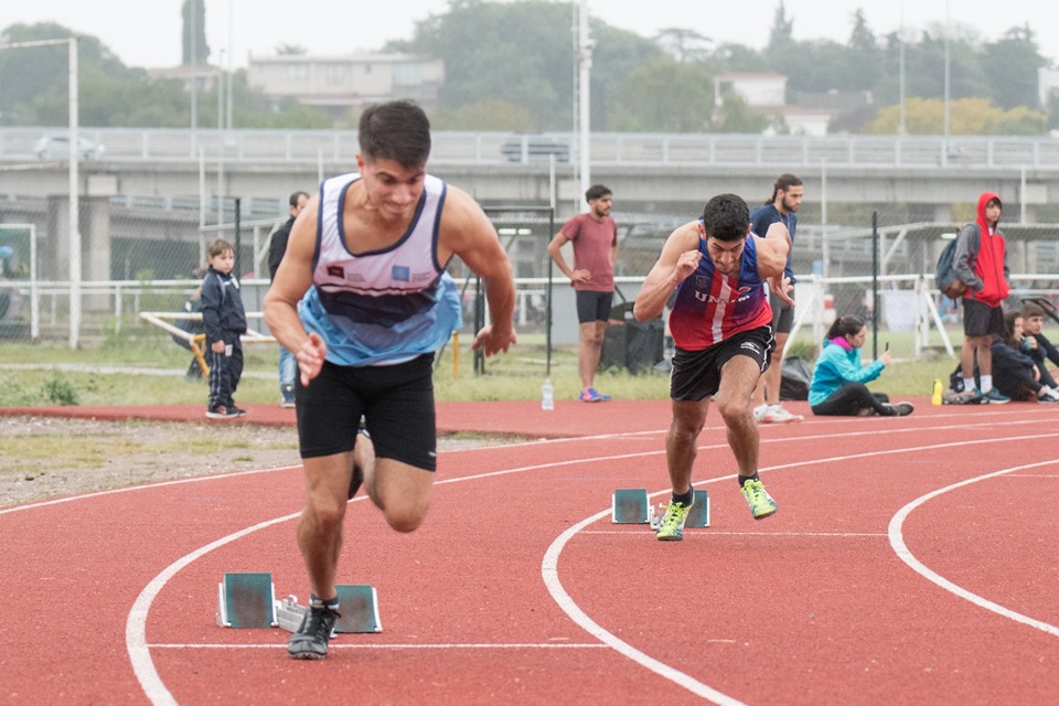 Deportistas de la UNVM en los Juegos Universitarios Cordobeses