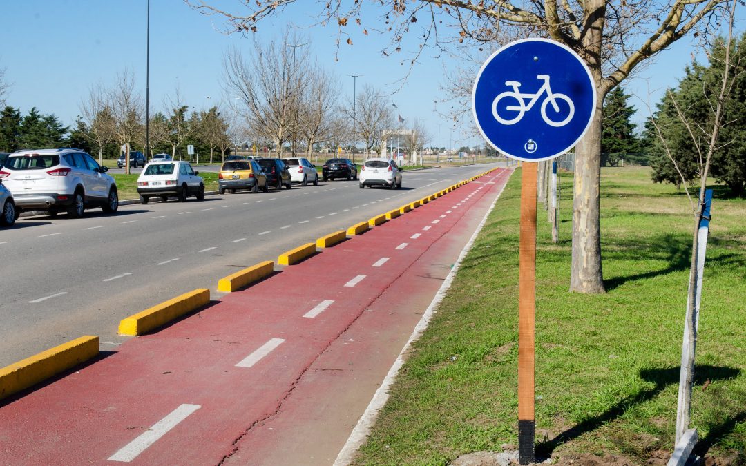 Instalan señalética vehicular en el Campus