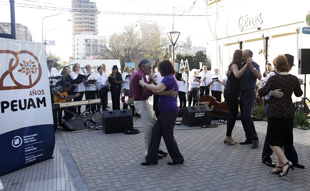 El PEUAM celebró 20 años con actividades en la Peatonal