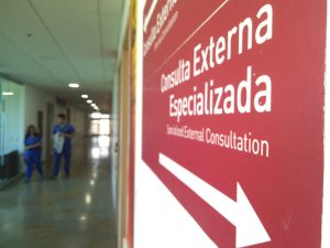 En el Hospital Universitario Simulado desarrollan procesos de estrategia didáctica de simulación clínica las y los estudiantes de Medicina.