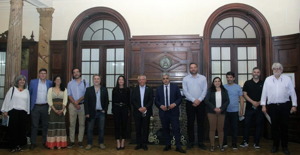 Reunión de trabajo con autoridades de la UNR