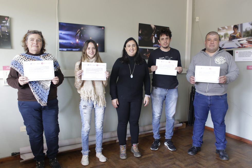 Reconocimiento a ganadoras/es del Certamen Nacional de Crónica Policial