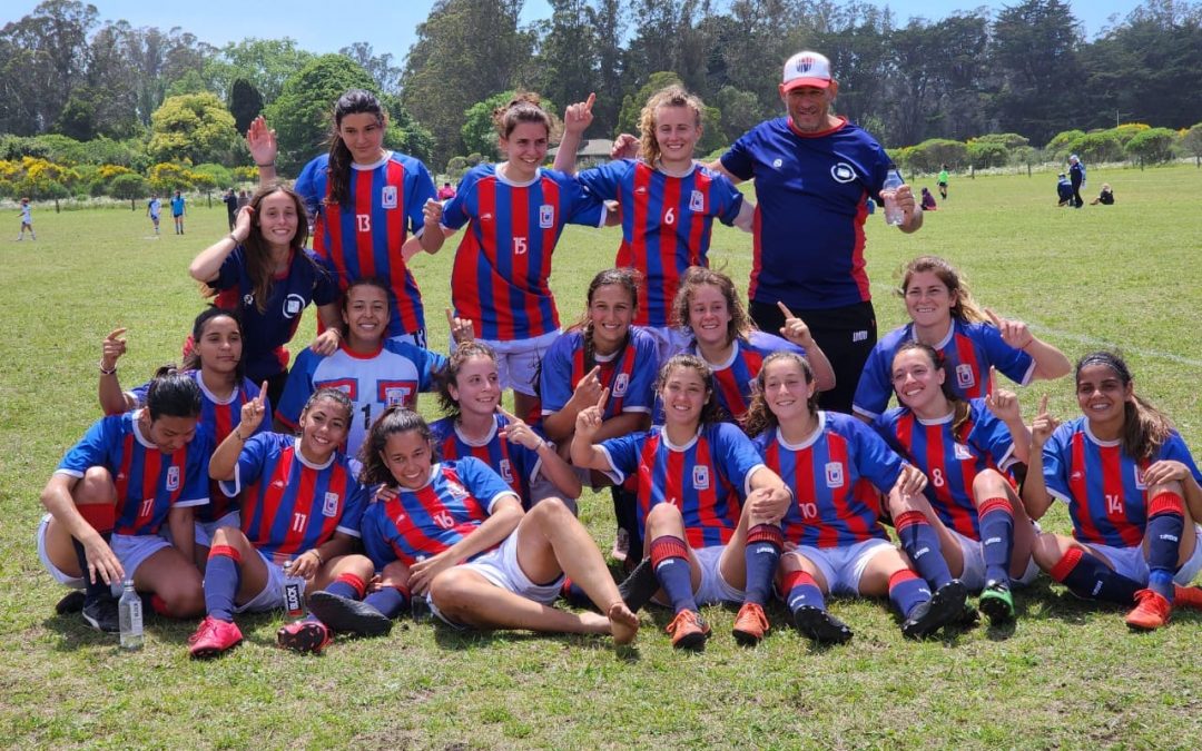 Fútbol femenino “de oro” en los JUAR 2022