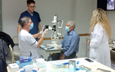 Óptica y Contactología: fabrican y colocan nueva prótesis a paciente