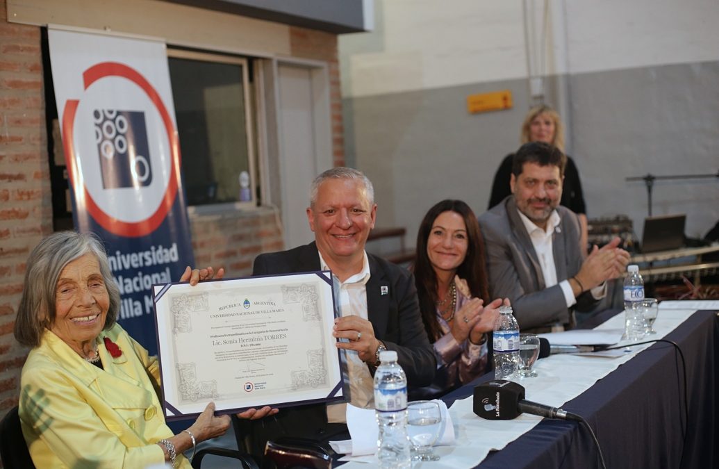 Sonia Torres es “Profesora Honoraria” de la UNVM