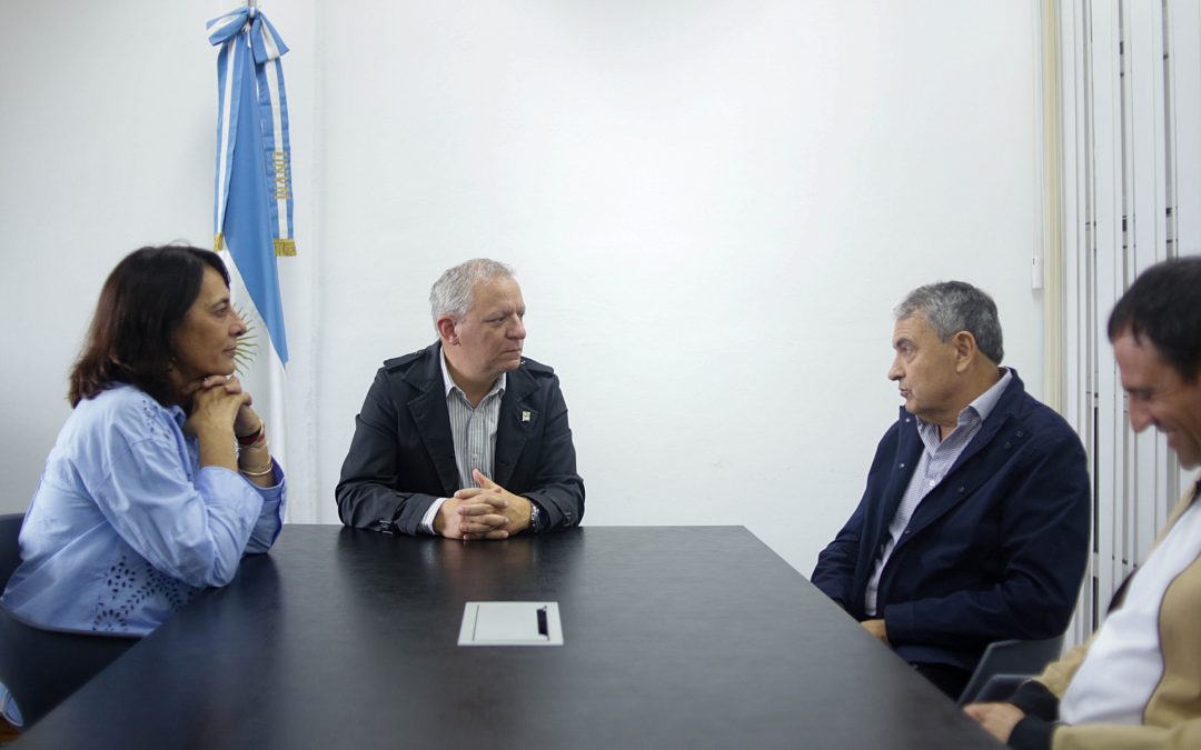 La UNVM busca promover el espíritu emprendedor en estudiantes secundarios