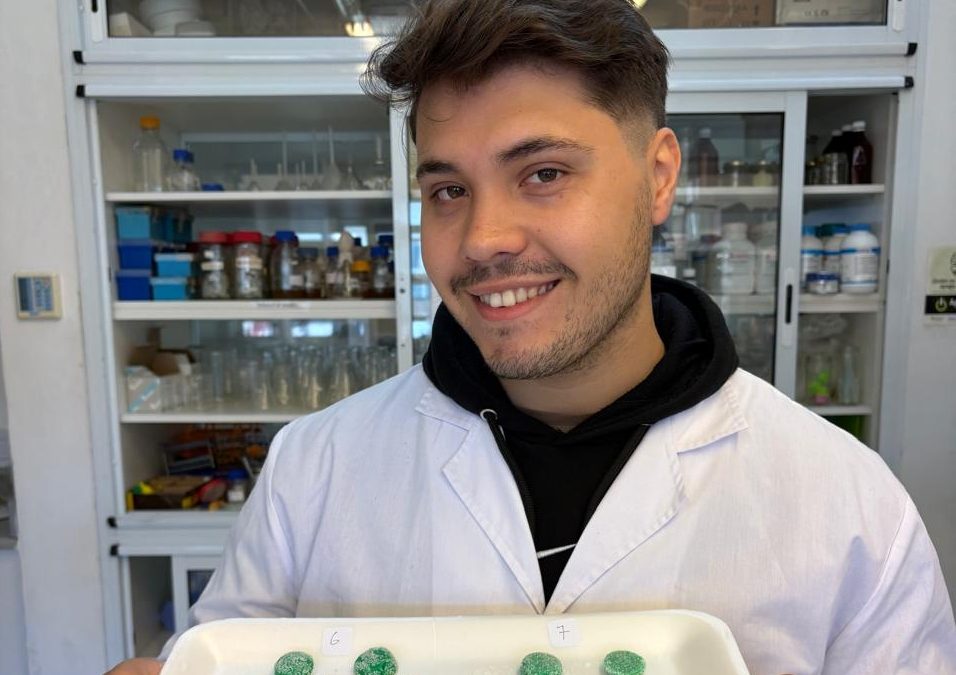 Gomitas beneficiosas para la salud a base de Peperina