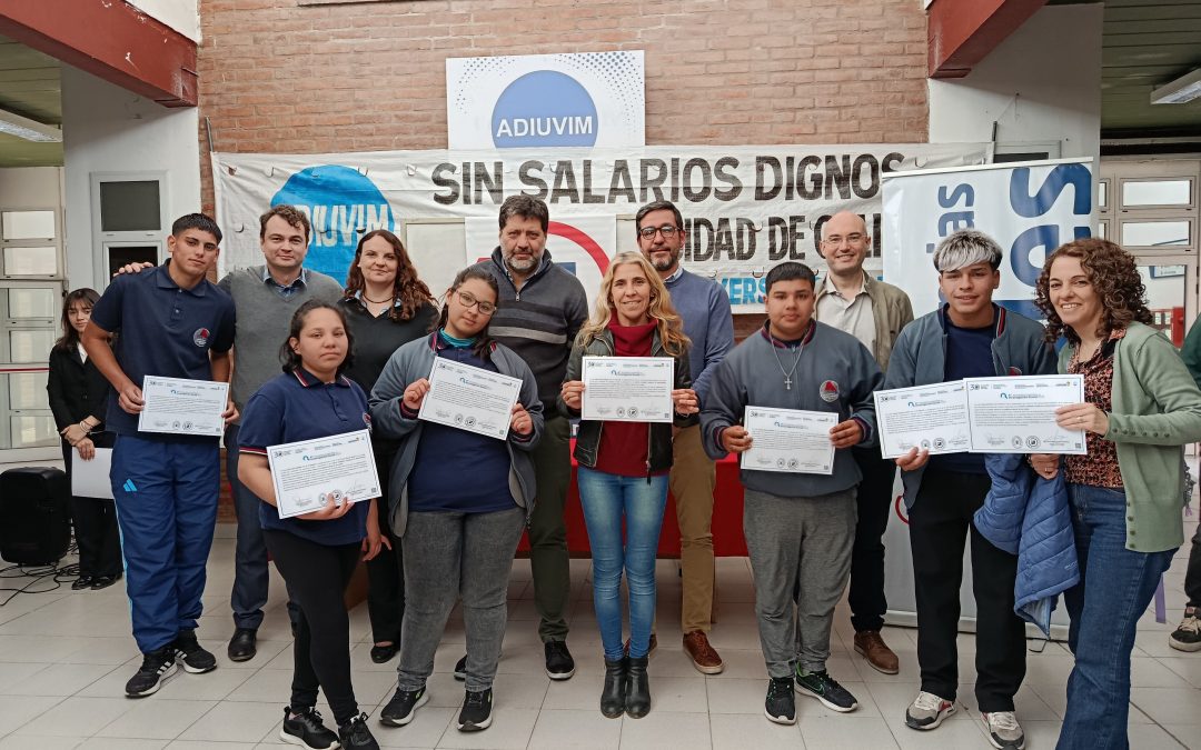 Más de 350 estudiantes secundarios investigaron con la UNVM