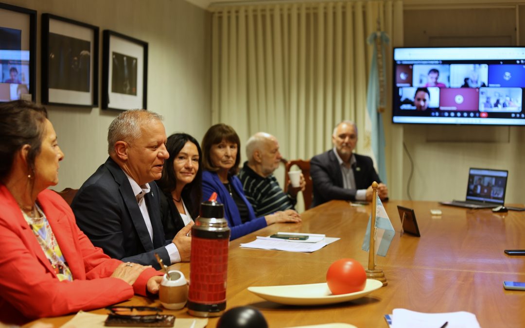 Universidades argentinas debatirán cómo fortalecer su vínculo con la comunidad